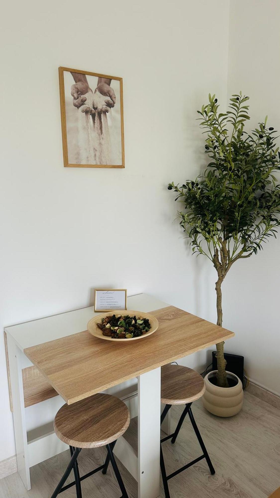 1-Bedroom Sea View Apartment With Private Balcony Costa Da Caparica, Just 5 Minutes From The Beach Costa da Caparica Exterior photo